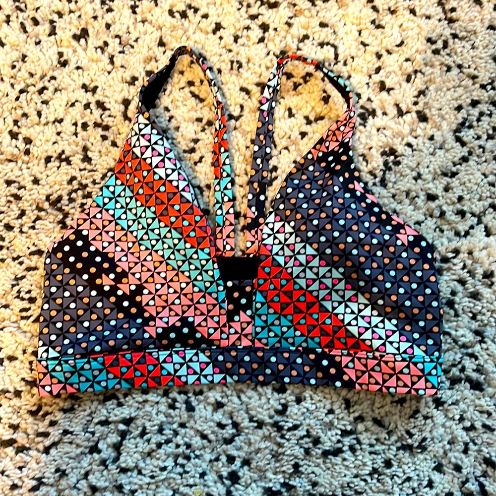 VS Women sport bra running gym casual hiking‎ VSX sz L geometric pattern